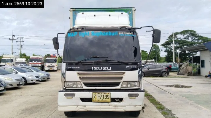 2005 Isuzu รถบรรทุก – 1