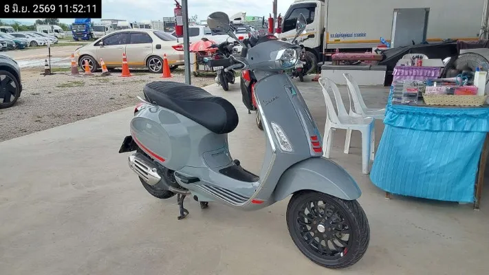 2022 Vespa Sprint – 4