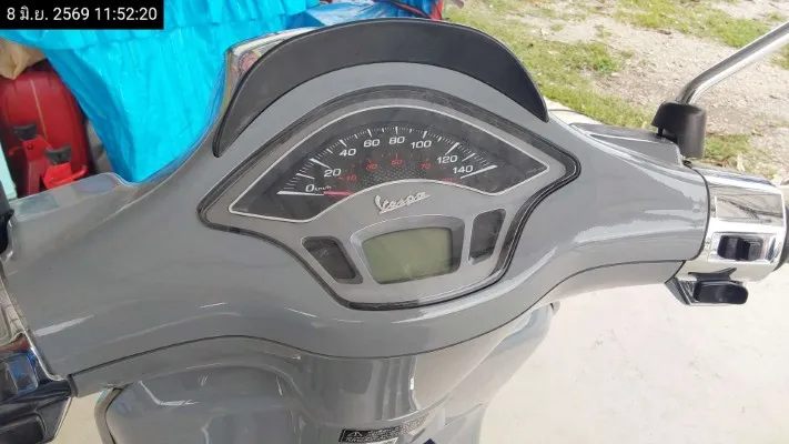 2022 Vespa Sprint – 9