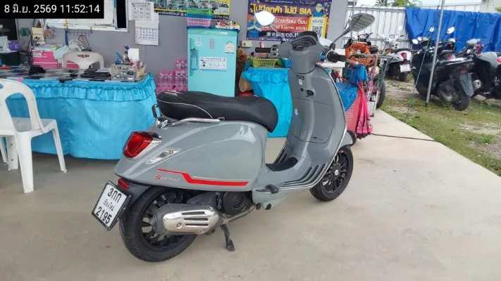 2022 Vespa Sprint – 8
