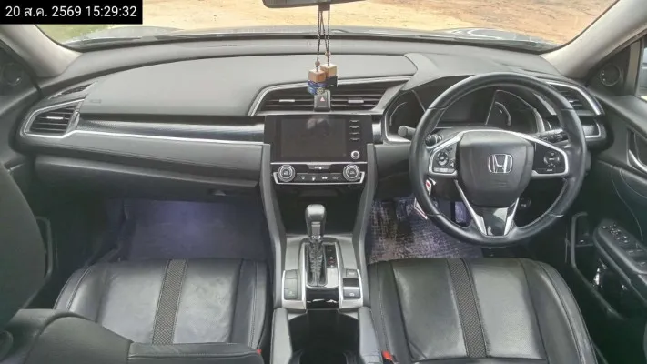 2019 Honda Civic – 10
