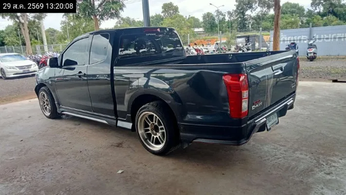 2019 Isuzu D-Max – 6