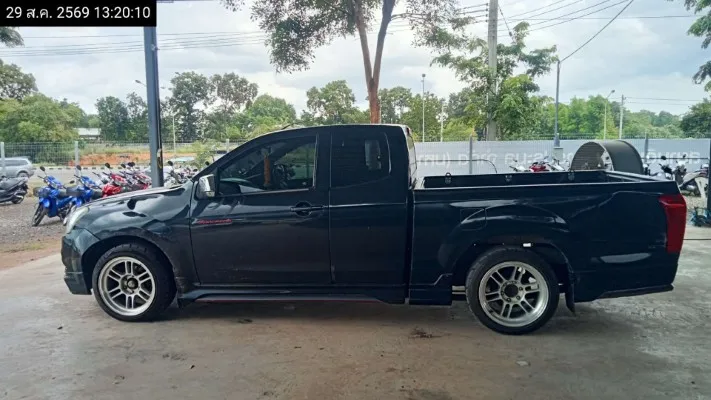 2019 Isuzu D-Max – 7