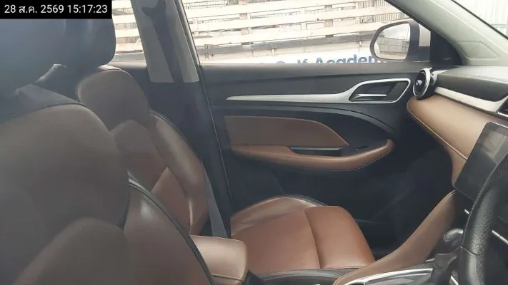 2023 MG ZS – 11