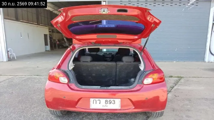 Mitsubishi Mirage – 10