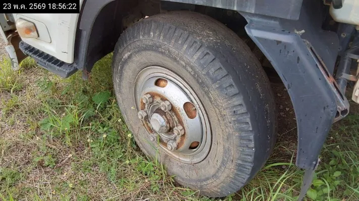 2017 Isuzu FRR 210 – 10