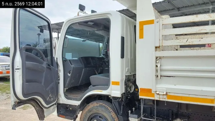 2023 Isuzu NMR 130 – 11