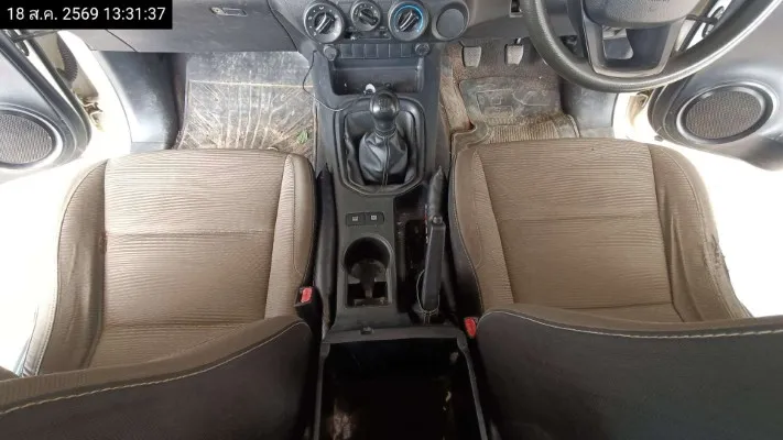 2016 Toyota Hilux Revo – 7