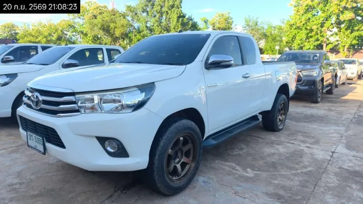 2016 Toyota Hilux Revo – 2
