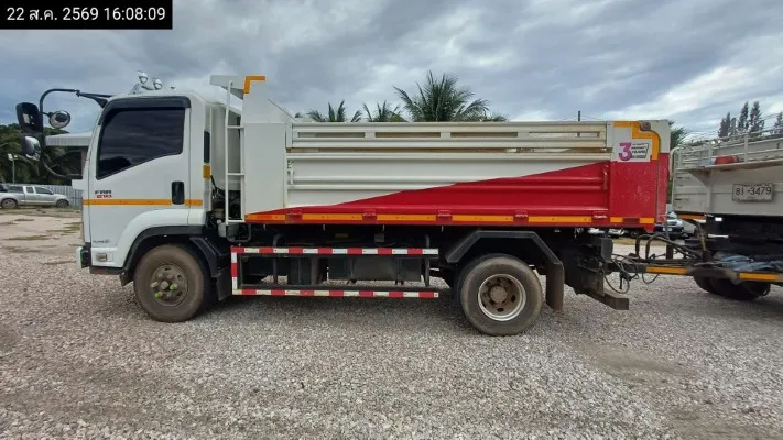 2025 Isuzu FRR 210 – 5