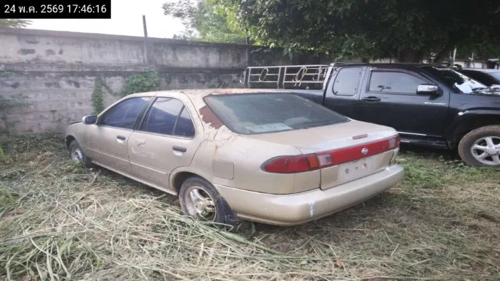 1997 Nissan Sunny – 5