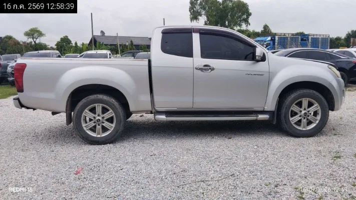 2012 Isuzu D-Max – 8