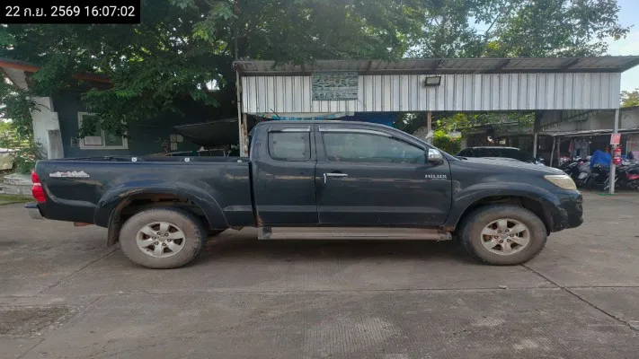 2013 Toyota Hilux Vigo – 8