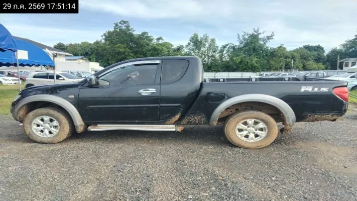 2012 Mitsubishi Triton – 7