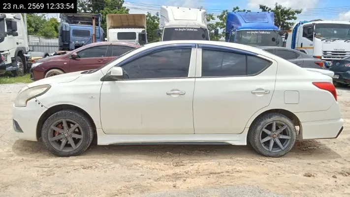 2015 Nissan Almera – 8