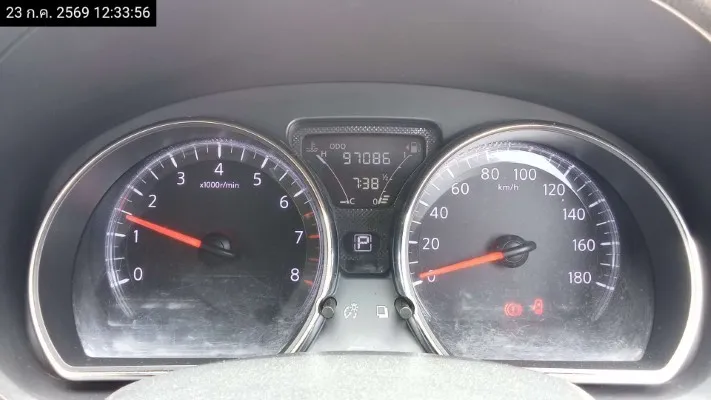 2015 Nissan Almera – 10