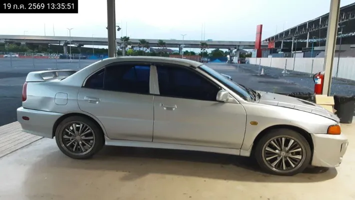 2001 Mitsubishi Lancer – 8