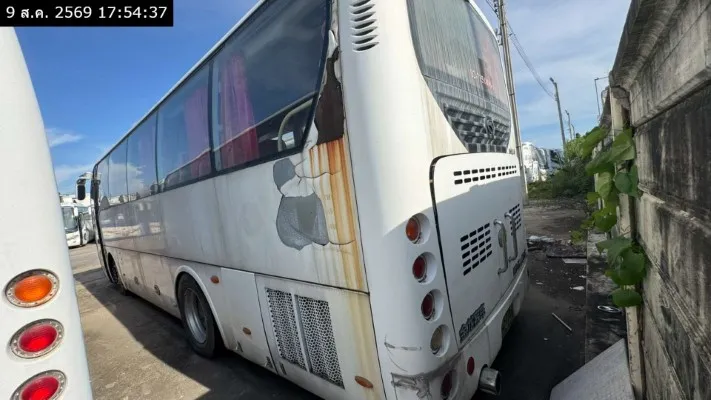 2013 King Long XMQ6900D – 4