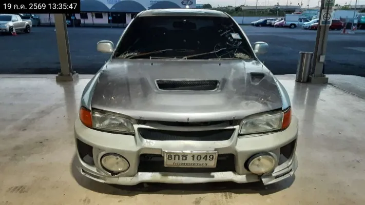2001 Mitsubishi Lancer – 1