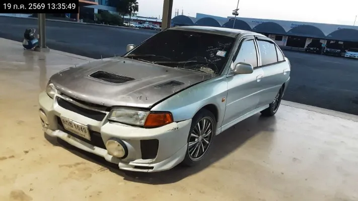 2001 Mitsubishi Lancer – 2