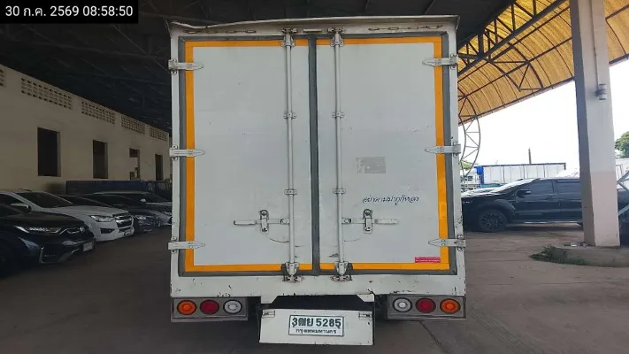 2022 Isuzu NLR – 4