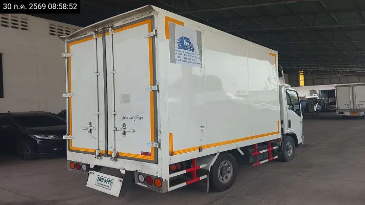 2022 Isuzu NLR – 5