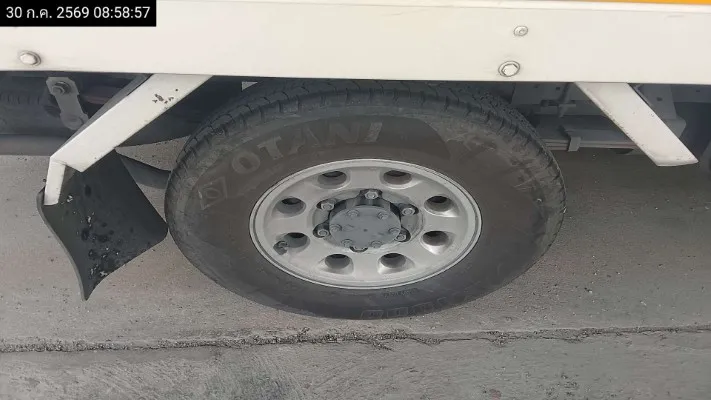 2022 Isuzu NLR – 10