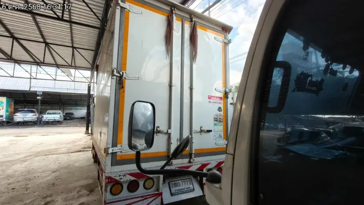 2021 Isuzu NLR – 4