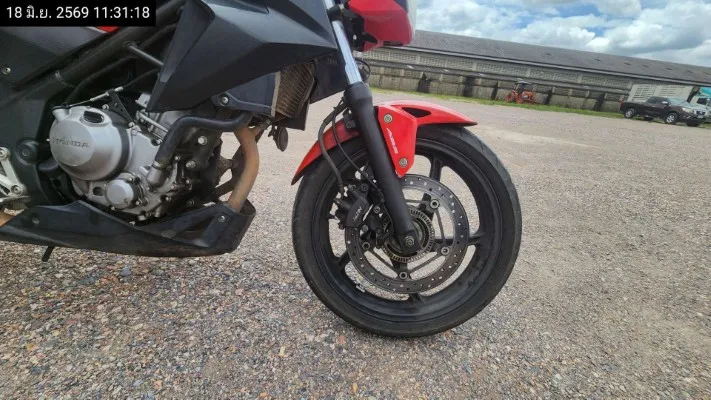 2015 Honda CB300R – 12