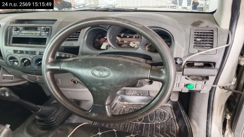 2007 Toyota Hilux Vigo – 12