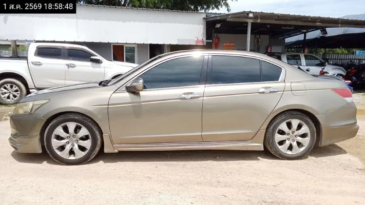 2008 Honda Accord – 7