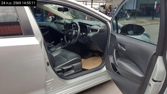 2022 Toyota Corolla Altis – 10