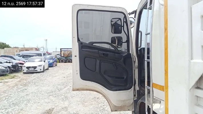 2019 Hino FC9J – 10
