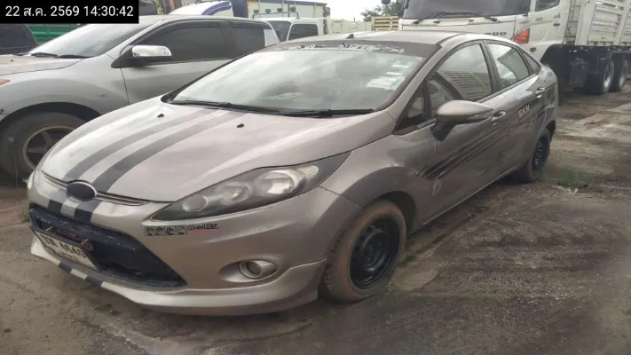2010 Ford Fiesta – 2