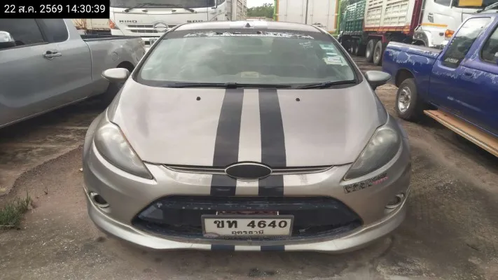 2010 Ford Fiesta – 1