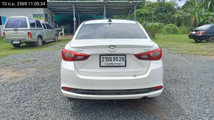 2021 Mazda Mazda2 – 4