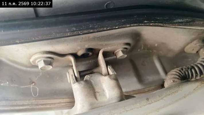 2004 Toyota Wish – 12