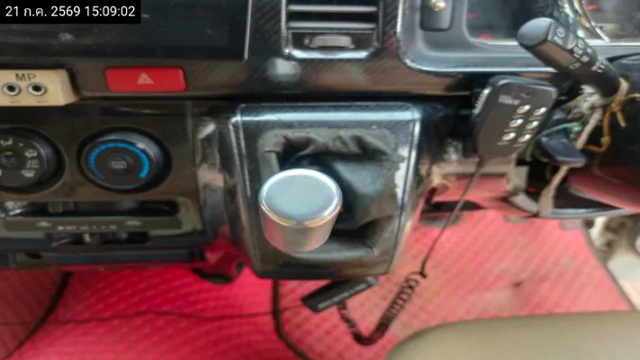 2012 Toyota Commuter – 9