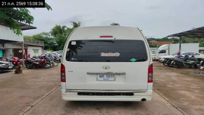 2012 Toyota Commuter – 6