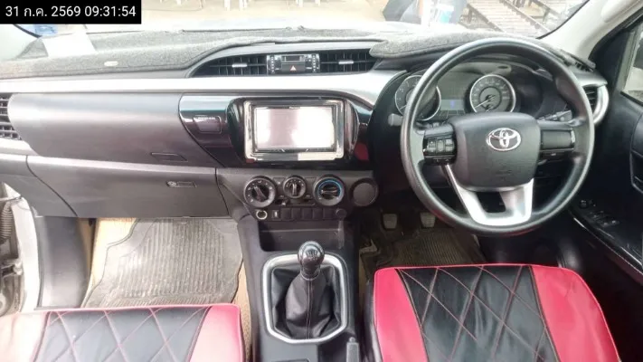 2015 Toyota Hilux Revo – 9