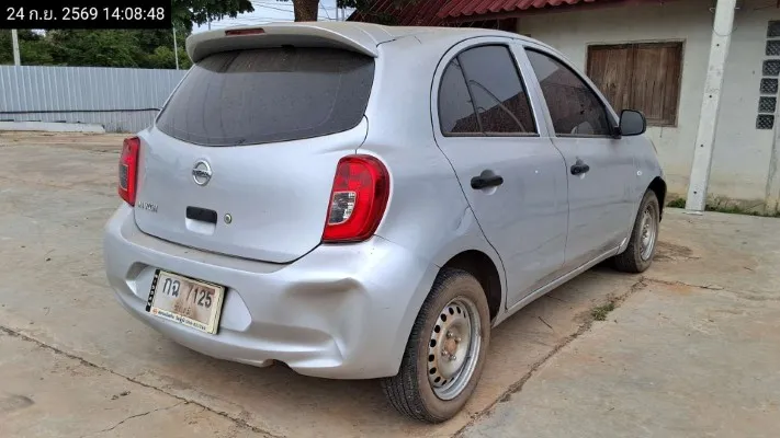 2017 Nissan March – 5