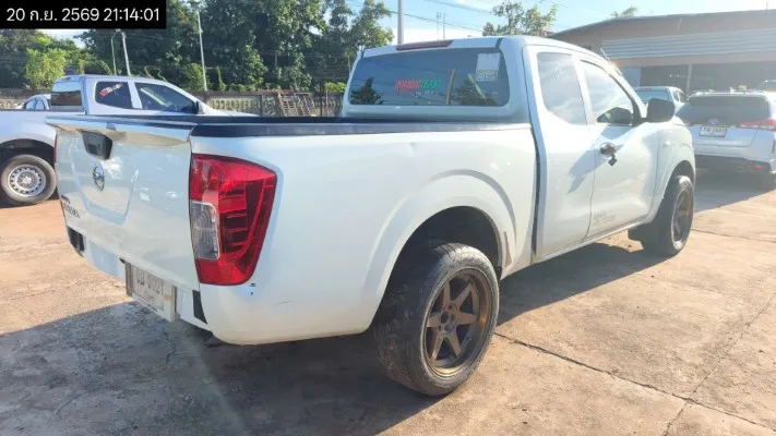 2015 Nissan Navara – 5