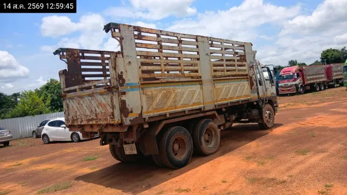 1996 Hino 10 Wheels – 5