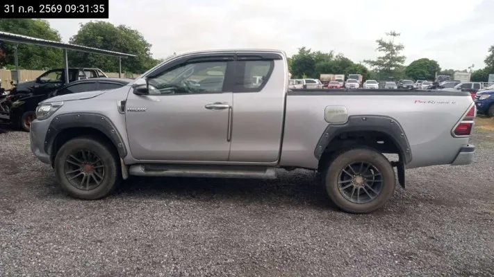 2015 Toyota Hilux Revo – 7