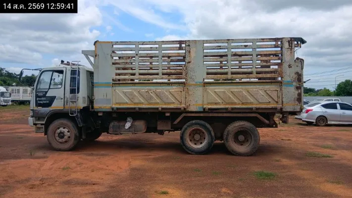 1996 Hino 10 Wheels – 9