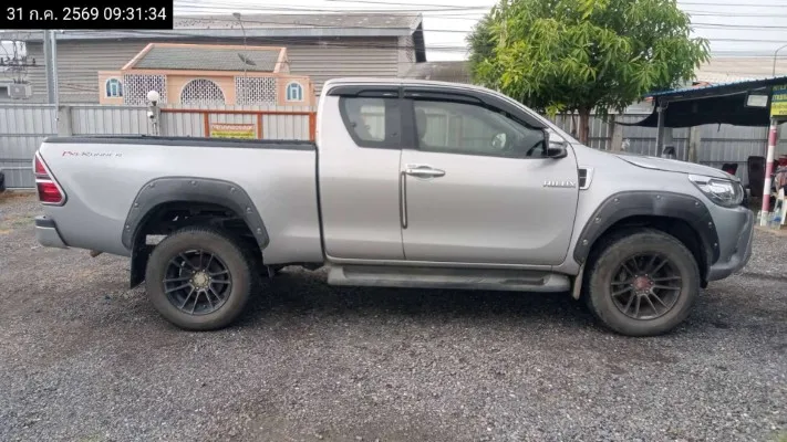 2015 Toyota Hilux Revo – 8