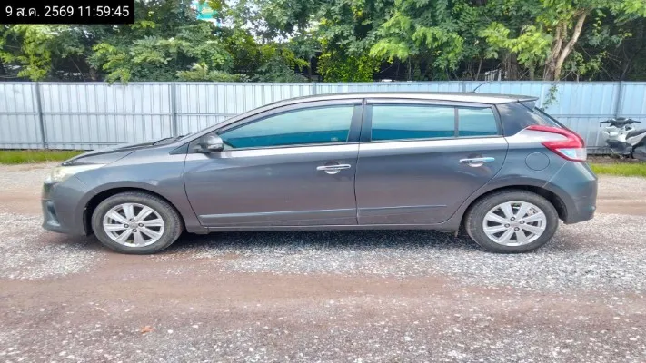 2015 Toyota Yaris – 7