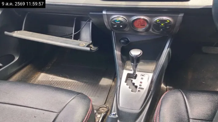 2015 Toyota Yaris – 9