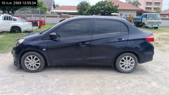 2013 Honda Brio Amaze – 7