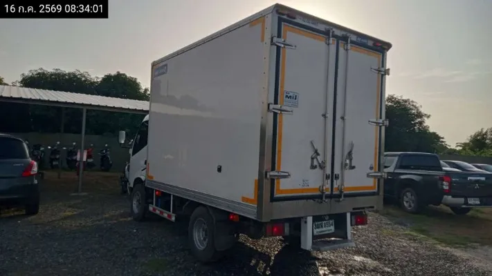 2023 Hino Dutro – 6